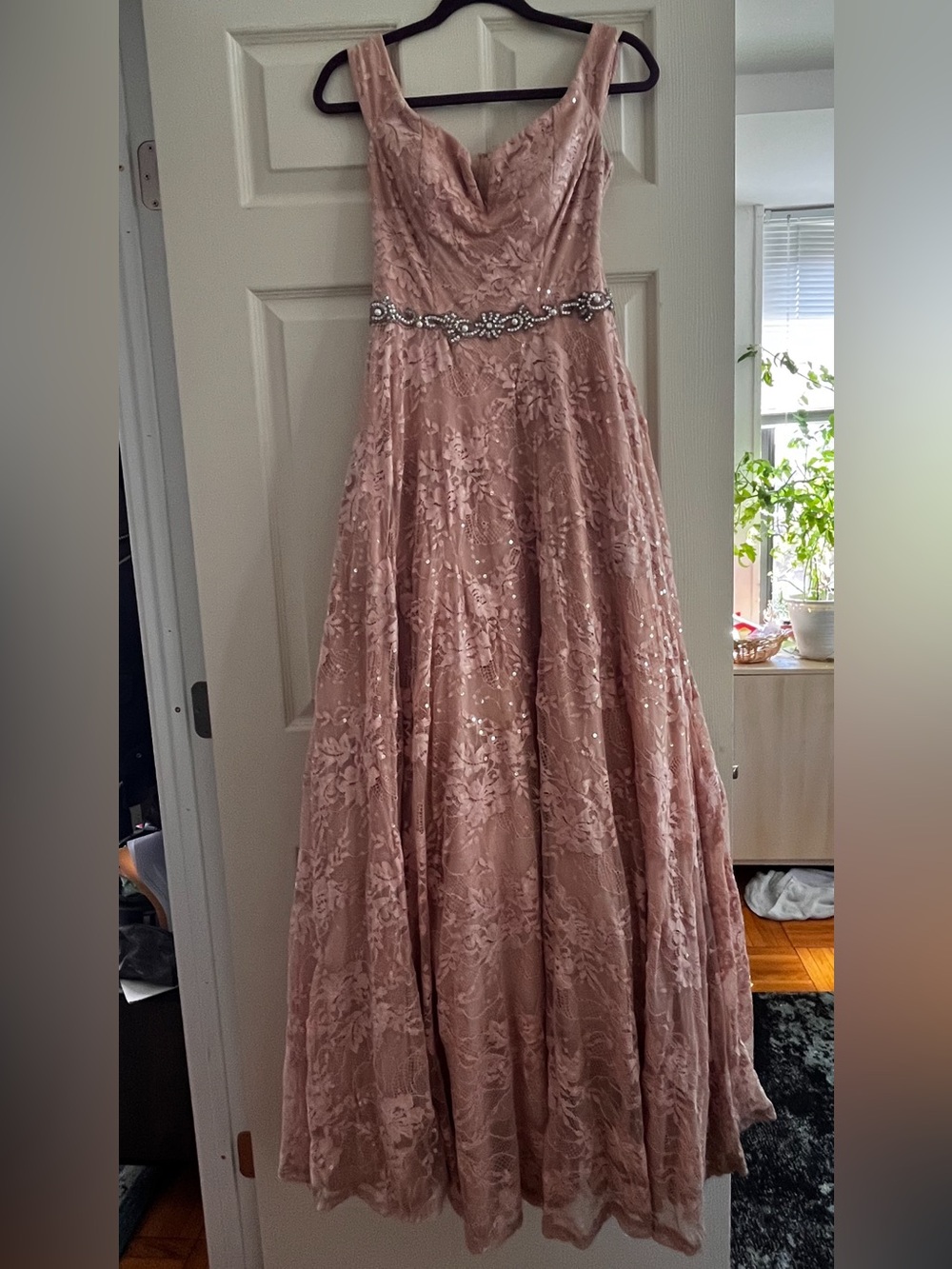 Say Yes to the Prom Dusty Rose Lace Sequin Beaded Ball Gown Juniors 7 Pockets